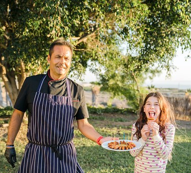 Feeding the Kids Doesn’t Have to be Boring…                                                            See our Menu with International&nbsp;Flair!